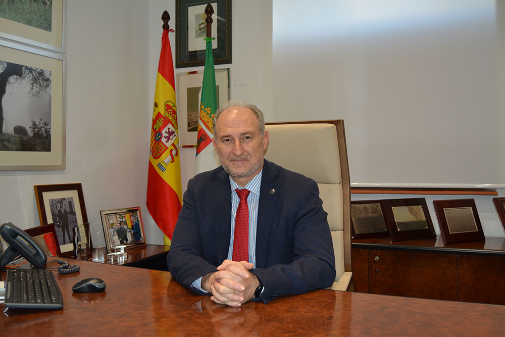 Entrevista en el diario HOY a José Marín Sánchez Murillo