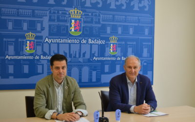 Rueda de prensa relativa a la higiene de las calles de Badajoz