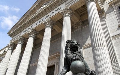 Presentada en el Congreso la Iniciativa Legislativa Popular sobre medicamentos veterinarios